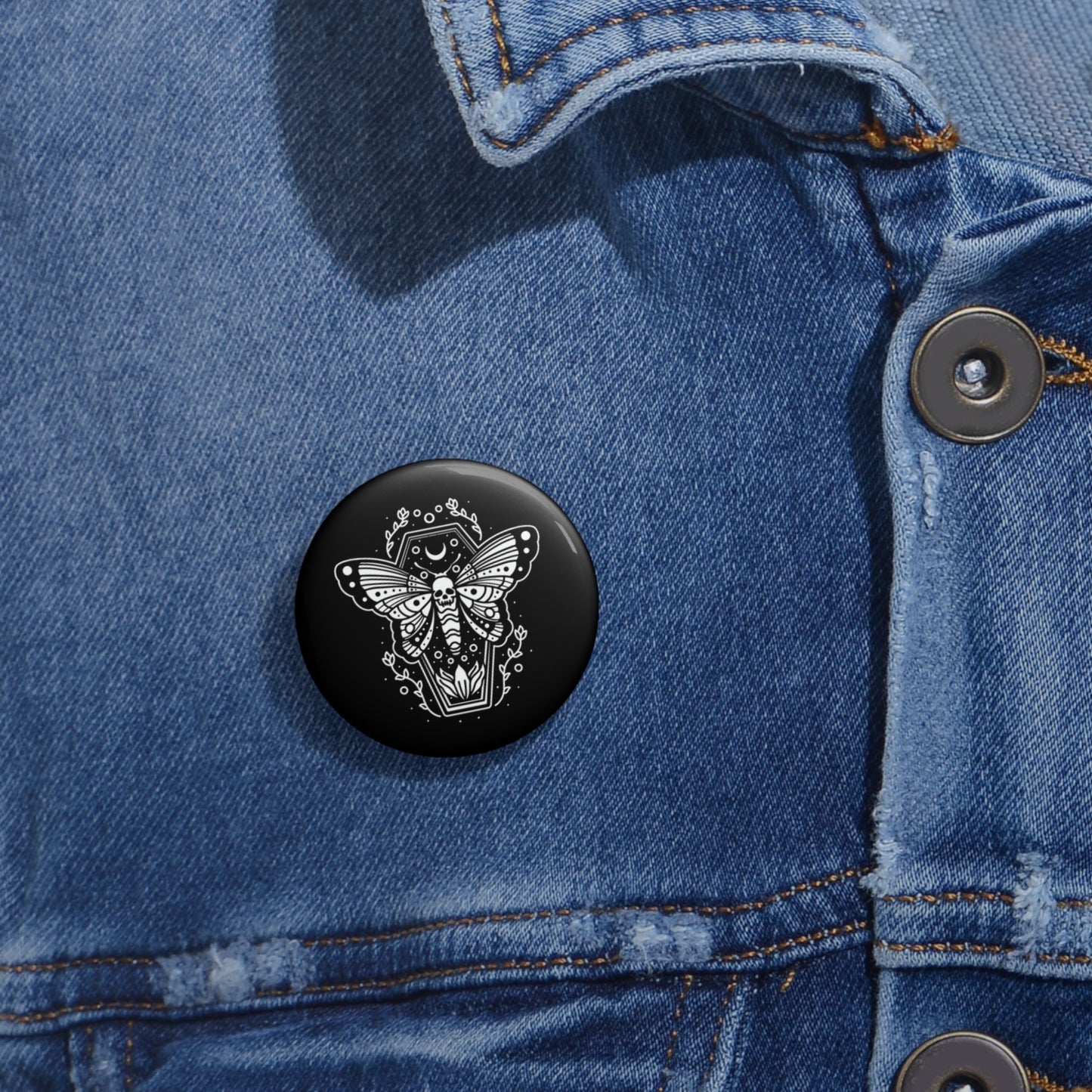 Totenkopf Schmetterling Pin Button